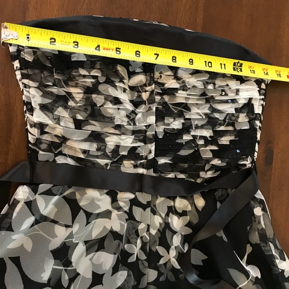 BCBG Strapless Dress - Picture 7 of 8